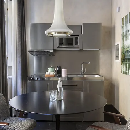 Palazzo Del Moro Aparthotel 4*